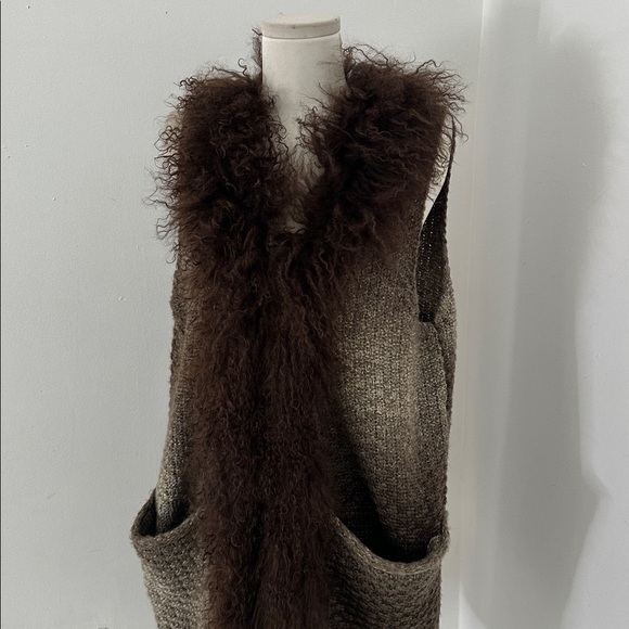 Vintage Y2K Mongolian Fur Knit Vest Alberto Makali NYC Large - Picture 2 of 6